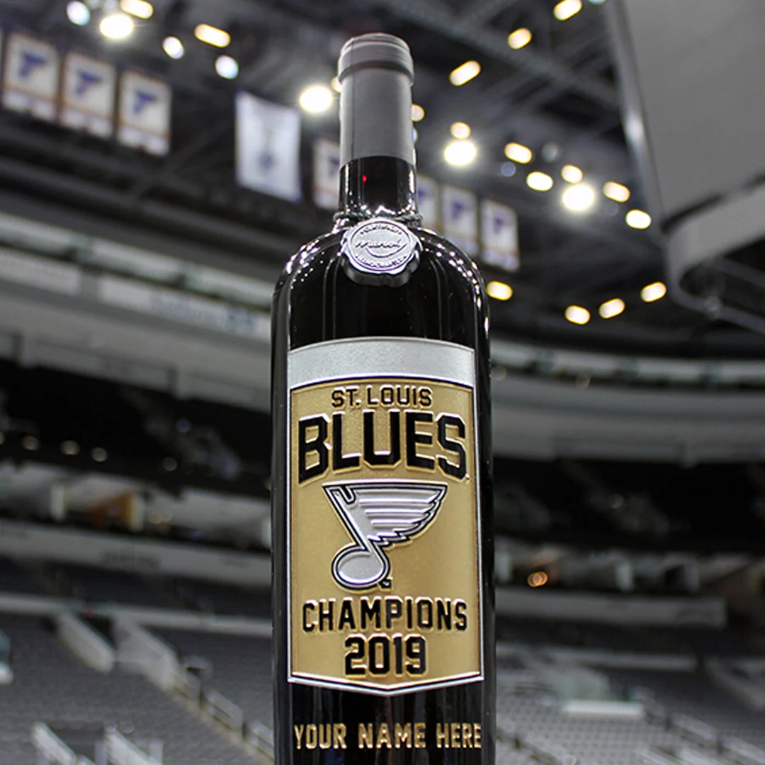 STL Blues 2019 Champions Custom Name Etched Wine - Image 3